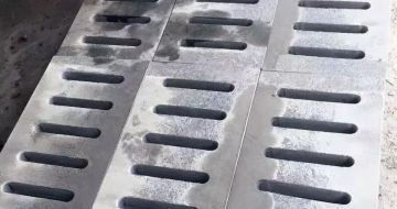 克拉玛依 芝麻灰石材沟盖板