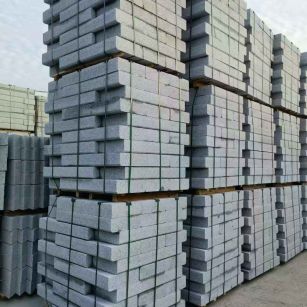 克拉玛依 路沿石（路侧石），颜色一致，尺寸标准